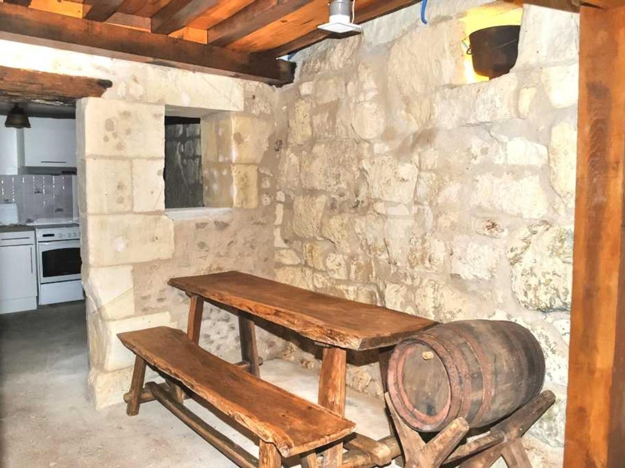 Location Unique En Ville, 3 Niveaux Avec Cave Voutee Et Troglodytique, Charme Et Authenticite En Touraine - Fr-1-381-162 로슈 외부 사진